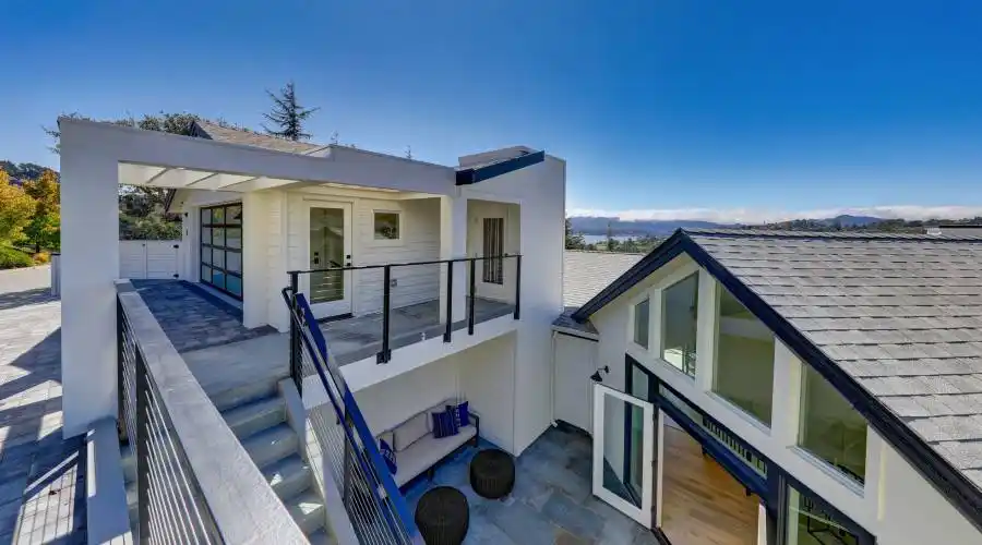 15 Turtle Rock Court, Belvedere Tiburon, California 94920, United States, 5 Bedrooms Bedrooms, ,6.5 BathroomsBathrooms,Residential,For Sale,15 Turtle Rock Court,1158984