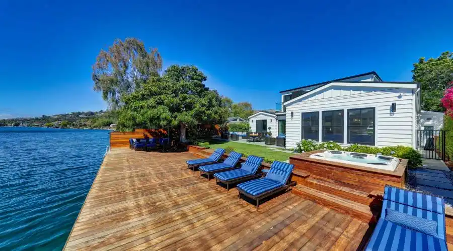 26 Cove Rd, Belvedere Tiburon, California 94920, United States, 4 Bedrooms Bedrooms, ,3.5 BathroomsBathrooms,Residential,For Sale,26 Cove Rd,1158987