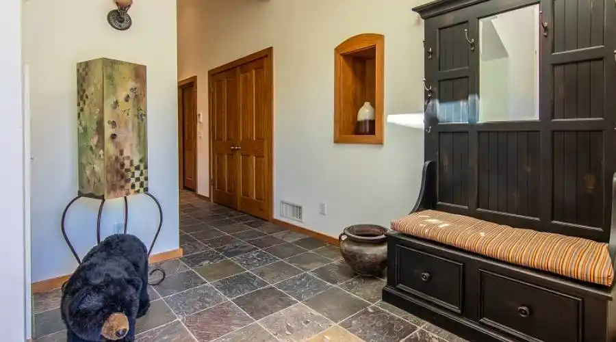 54560 Craghill Drive, Idyllwild, California 92549, United States, 3 Bedrooms Bedrooms, ,3 BathroomsBathrooms,Residential,For Sale,54560 Craghill Drive,1160362