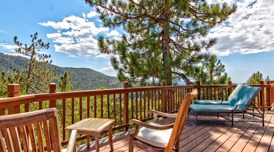 54560 Craghill Drive, Idyllwild, California 92549, United States, 3 Bedrooms Bedrooms, ,3 BathroomsBathrooms,Residential,For Sale,54560 Craghill Drive,1160362