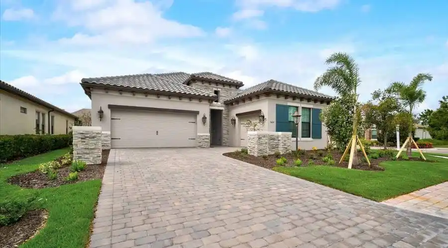 16604 Collingtree Crossing, Florida 34202, United States, 3 Bedrooms Bedrooms, 5 Rooms Rooms,2 BathroomsBathrooms,Residential,For Sale,Collingtree,1163793