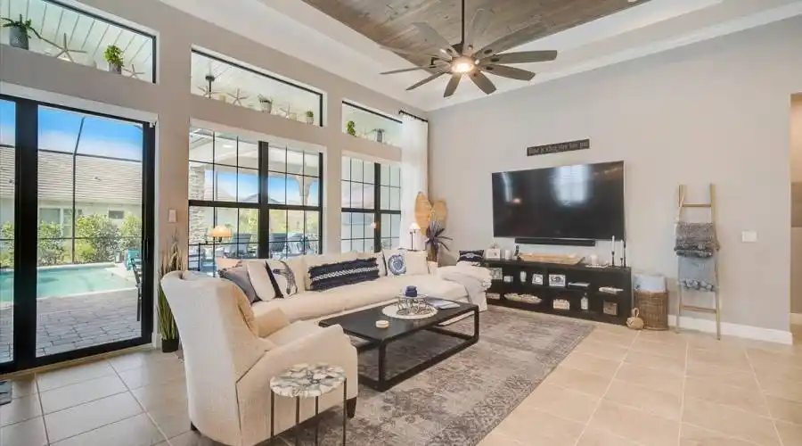 16604 Collingtree Crossing, Florida 34202, United States, 3 Bedrooms Bedrooms, 5 Rooms Rooms,2 BathroomsBathrooms,Residential,For Sale,Collingtree,1163793