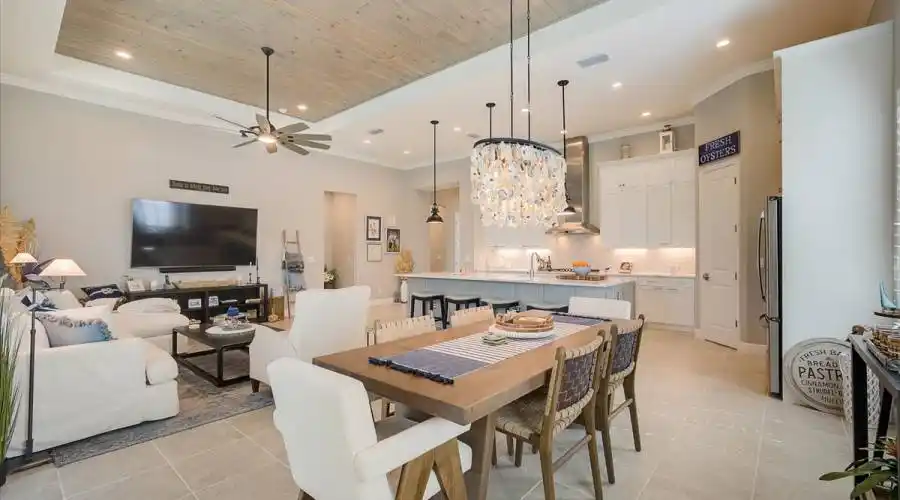 16604 Collingtree Crossing, Florida 34202, United States, 3 Bedrooms Bedrooms, 5 Rooms Rooms,2 BathroomsBathrooms,Residential,For Sale,Collingtree,1163793