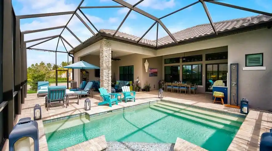 16604 Collingtree Crossing, Florida 34202, United States, 3 Bedrooms Bedrooms, 5 Rooms Rooms,2 BathroomsBathrooms,Residential,For Sale,Collingtree,1163793