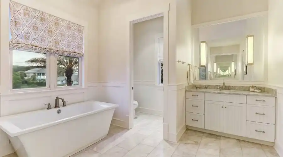 1544 Fletcher Avenue, Fernandina Beach, Florida 32034, United States, 4 Bedrooms Bedrooms, 11 Rooms Rooms,5 BathroomsBathrooms,Residential,For Sale,Fletcher,3,1167220