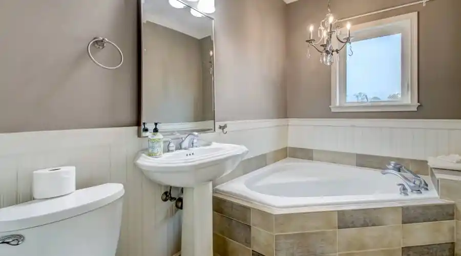 1875 Sycamore Lane, Fernandina Beach, Florida 32034, United States, 5 Bedrooms Bedrooms, 12 Rooms Rooms,5 BathroomsBathrooms,Residential,For Sale,Sycamore,2,1167309