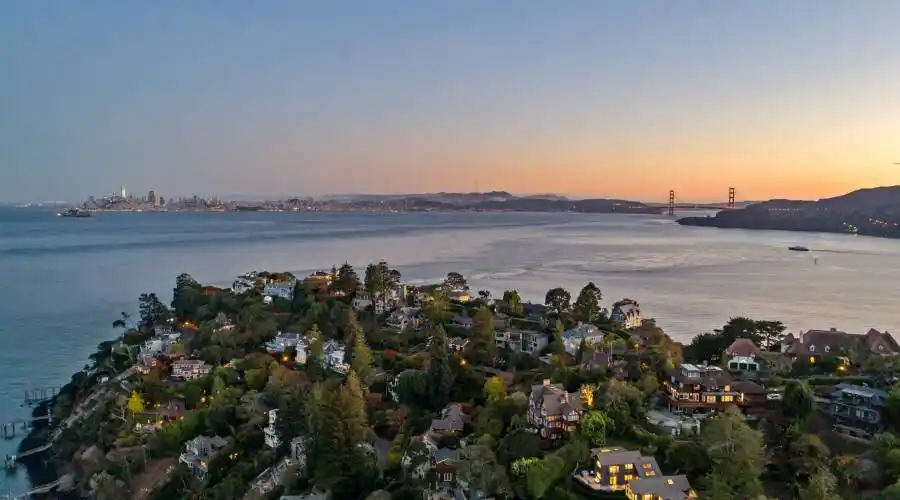 333 Bella Vista Ave, Belvedere Tiburon, California 94920, United States, 4 Bedrooms Bedrooms, ,4 BathroomsBathrooms,Residential,For Sale,333 Bella Vista Ave,1173726