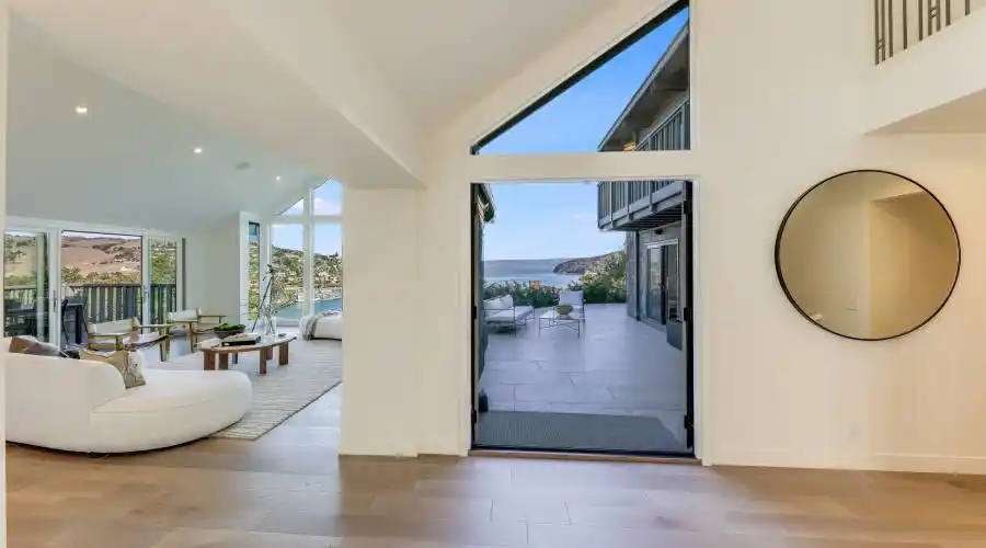 333 Bella Vista Ave, Belvedere Tiburon, California 94920, United States, 4 Bedrooms Bedrooms, ,4 BathroomsBathrooms,Residential,For Sale,333 Bella Vista Ave,1173726