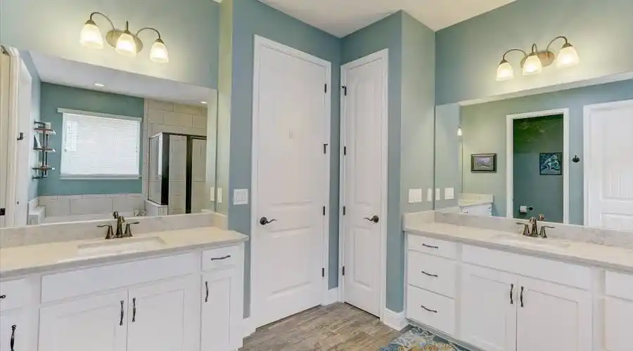 11639 Tapestry Ln, Florida 34293, United States, 3 Bedrooms Bedrooms, 5 Rooms Rooms,3 BathroomsBathrooms,Residential,For Sale,Tapestry,1177304