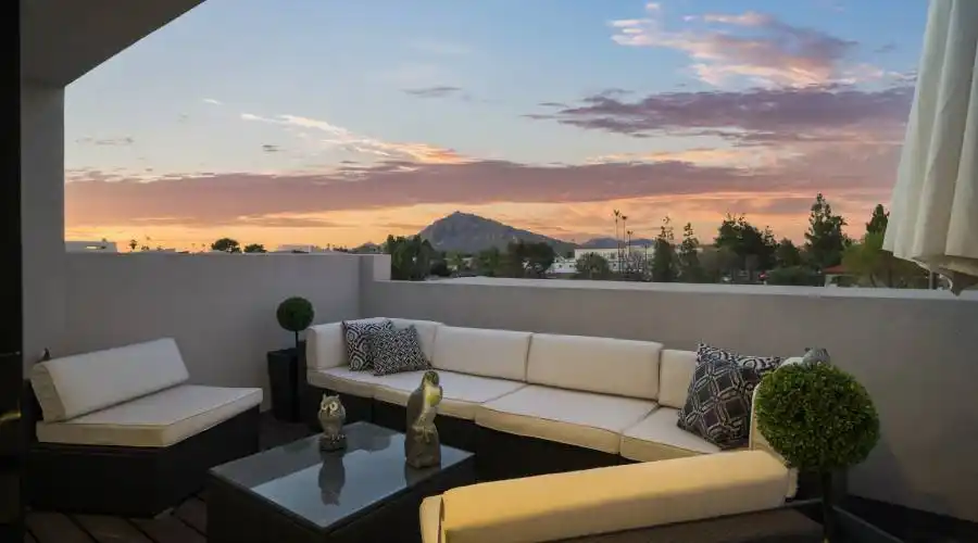 3107 N 70th St 1003, Scottsdale, Arizona 85251, United States, 3 Bedrooms Bedrooms, 3 Rooms Rooms,3 BathroomsBathrooms,Residential,For Sale,N 70th St 1003,1177846