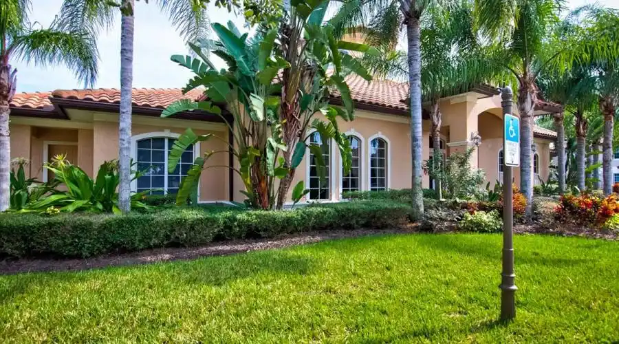 8405 Miramar Way, Florida 34202, United States, 3 Bedrooms Bedrooms, 5 Rooms Rooms,2 BathroomsBathrooms,Condo,For Sale,Miramar,201,1179855