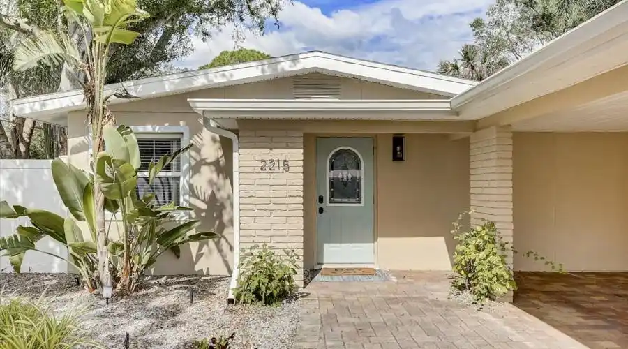 2215 Floyd St, Florida 34239, United States, 3 Bedrooms Bedrooms, 5 Rooms Rooms,2 BathroomsBathrooms,Residential,For Sale,Floyd,1180662