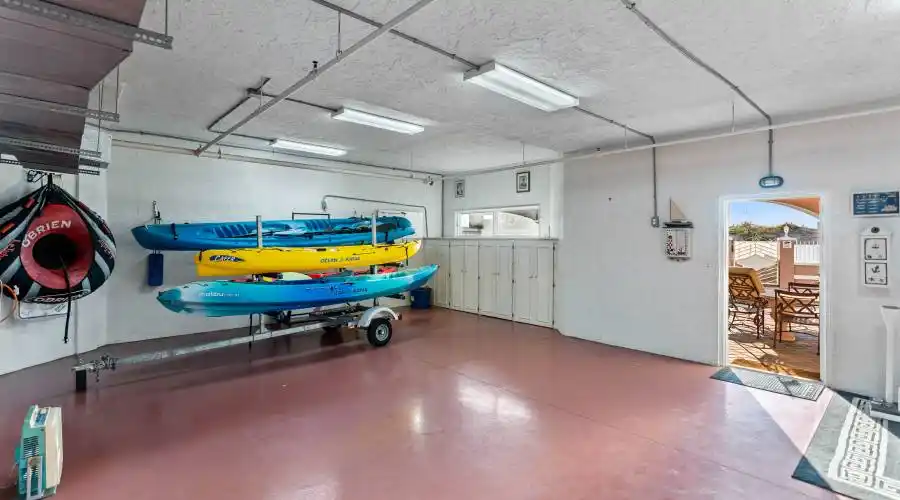 3800 Gulf BLVD, St Pete Beach, Florida 33706, United States, 3 Bedrooms Bedrooms, 10 Rooms Rooms,3 BathroomsBathrooms,Condo,For Sale,Casablanca On The Beach Condo,Gulf,2,1184672