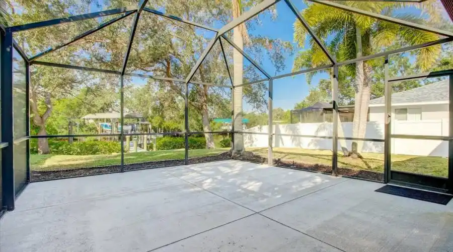 724 Hubbel Rd, Florida 34208, United States, 4 Bedrooms Bedrooms, 6 Rooms Rooms,2 BathroomsBathrooms,Residential,For Sale,Hubbel,1191769