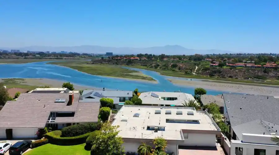 1954 Santiago Dr, Newport Beach, California 92660, United States, 5 Bedrooms Bedrooms, 9 Rooms Rooms,3 BathroomsBathrooms,Single family home,For Sale,Santiago,1,1193081