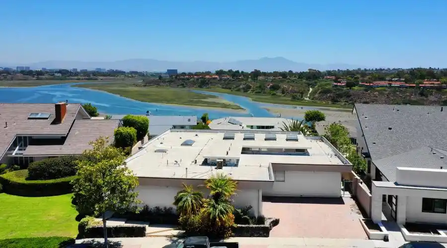 1954 Santiago Dr, Newport Beach, California 92660, United States, 5 Bedrooms Bedrooms, 9 Rooms Rooms,3 BathroomsBathrooms,Single family home,For Sale,Santiago,1,1193081