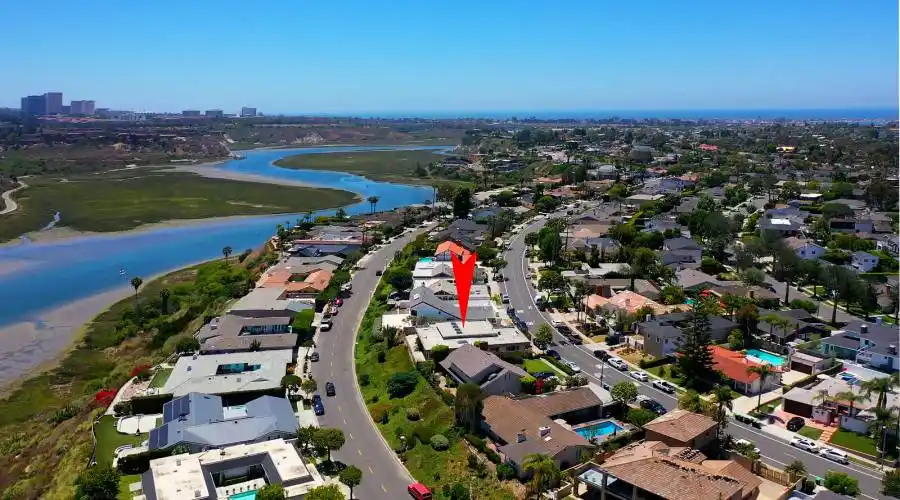 1954 Santiago Dr, Newport Beach, California 92660, United States, 5 Bedrooms Bedrooms, 9 Rooms Rooms,3 BathroomsBathrooms,Single family home,For Sale,Santiago,1,1193081