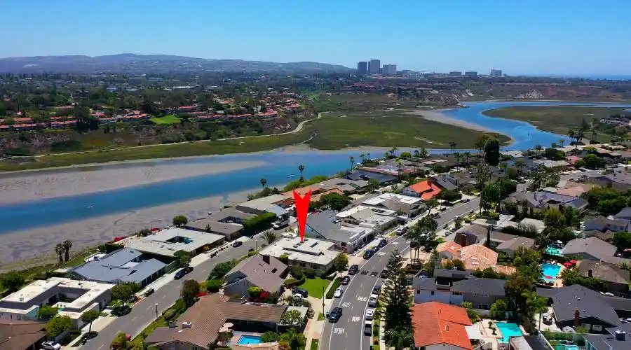 1954 Santiago Dr, Newport Beach, California 92660, United States, 5 Bedrooms Bedrooms, 9 Rooms Rooms,3 BathroomsBathrooms,Single family home,For Sale,Santiago,1,1193081