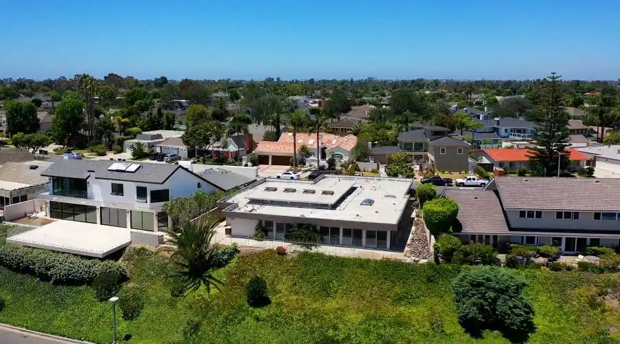 1954 Santiago Dr, Newport Beach, California 92660, United States, 5 Bedrooms Bedrooms, 9 Rooms Rooms,3 BathroomsBathrooms,Single family home,For Sale,Santiago,1,1193081