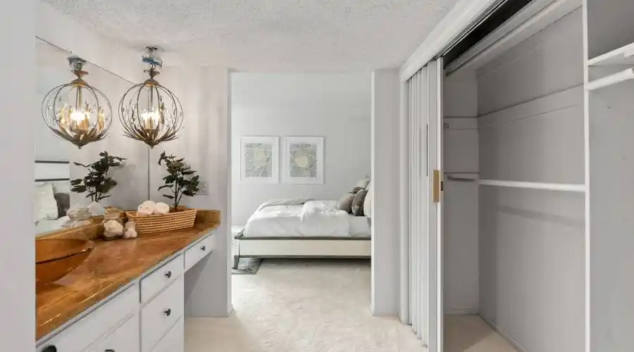 16611 Edgewater Ln, Huntington Beach, California 92649, United States, 2 Bedrooms Bedrooms, 6 Rooms Rooms,2 BathroomsBathrooms,Single family home,For Sale,Edgewater,1,1193082
