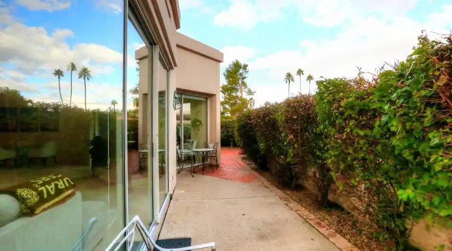 7725 N 78TH ST, Scottsdale, Arizona 85258, United States, 2 Bedrooms Bedrooms, 2 Rooms Rooms,2 BathroomsBathrooms,Residential,For Sale, N 78TH ST,1193179