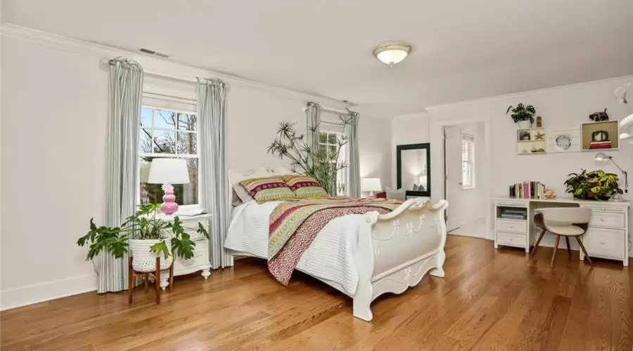 9 Plunkett Place, Westport, Connecticut, United States, 5 Bedrooms Bedrooms, ,7.1 BathroomsBathrooms,Residential,For Sale,9 plunkett PL,1196382
