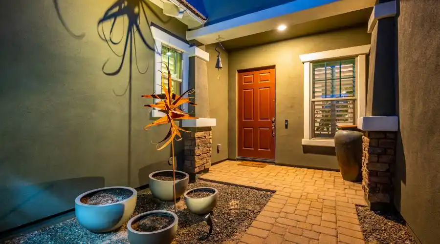 2703 E Indigo Pl, Chandler, Arizona 85286, United States, 3 Bedrooms Bedrooms, 3 Rooms Rooms,3 BathroomsBathrooms,Residential,For Sale,E Indigo Pl,1197454
