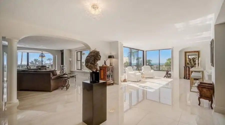 8600 Midnight Pass Rd, Florida, United States, 3 Bedrooms Bedrooms, 5 Rooms Rooms,4 BathroomsBathrooms,Condo,For Sale,Midnight Pass,202,1199868