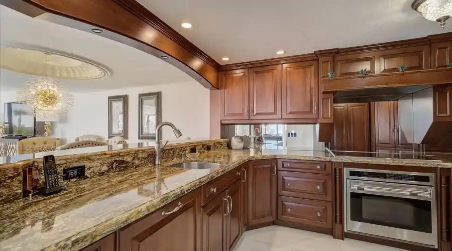 8600 Midnight Pass Rd, Florida, United States, 3 Bedrooms Bedrooms, 5 Rooms Rooms,4 BathroomsBathrooms,Condo,For Sale,Midnight Pass,202,1199868