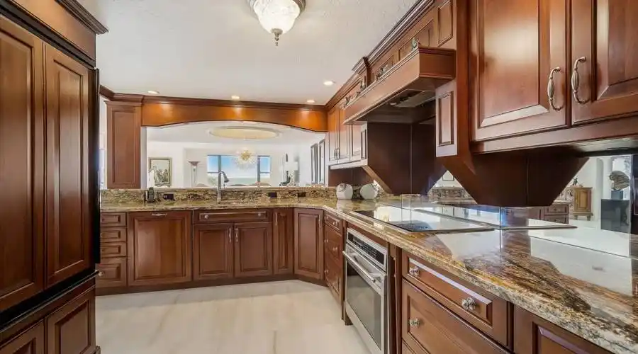 8600 Midnight Pass Rd, Florida, United States, 3 Bedrooms Bedrooms, 5 Rooms Rooms,4 BathroomsBathrooms,Condo,For Sale,Midnight Pass,202,1199868
