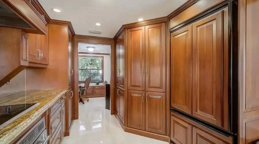 8600 Midnight Pass Rd, Florida, United States, 3 Bedrooms Bedrooms, 5 Rooms Rooms,4 BathroomsBathrooms,Condo,For Sale,Midnight Pass,202,1199868