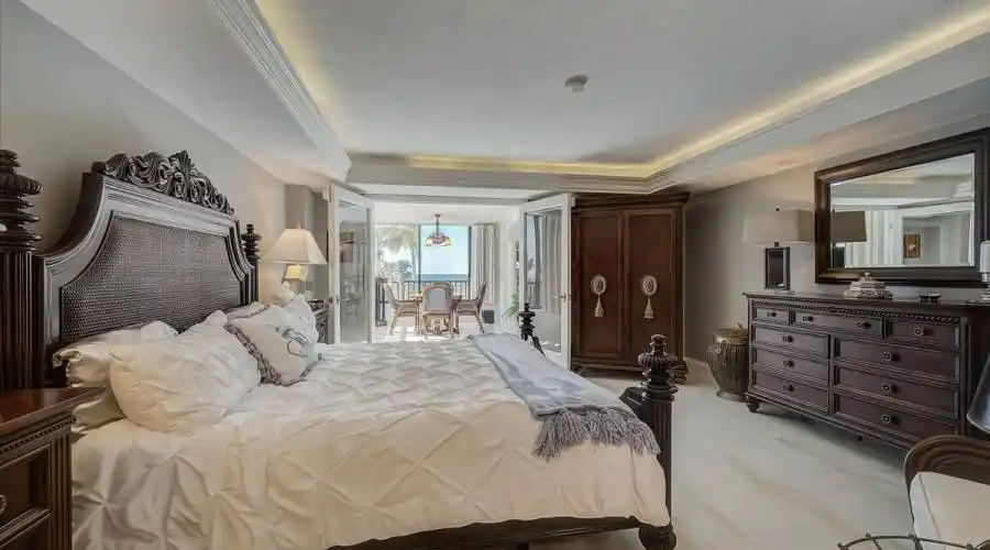 8600 Midnight Pass Rd, Florida, United States, 3 Bedrooms Bedrooms, 5 Rooms Rooms,4 BathroomsBathrooms,Condo,For Sale,Midnight Pass,202,1199868