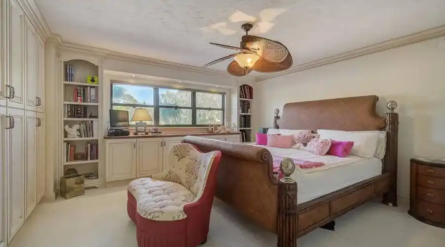 8600 Midnight Pass Rd, Florida, United States, 3 Bedrooms Bedrooms, 5 Rooms Rooms,4 BathroomsBathrooms,Condo,For Sale,Midnight Pass,202,1199868