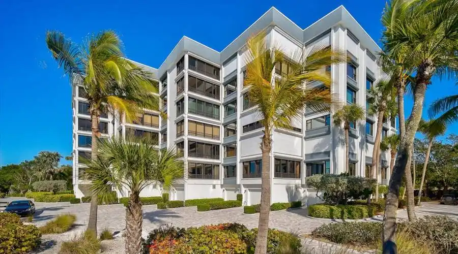 8600 Midnight Pass Rd, Florida, United States, 3 Bedrooms Bedrooms, 5 Rooms Rooms,4 BathroomsBathrooms,Condo,For Sale,Midnight Pass,202,1199868