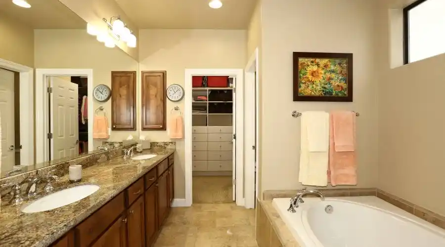 9946 e cactus TRL, Scottsdale, Arizona 85255, United States, 3 Bedrooms Bedrooms, 3 Rooms Rooms,2 BathroomsBathrooms,Residential,For Sale,e cactus TRL ,1201603