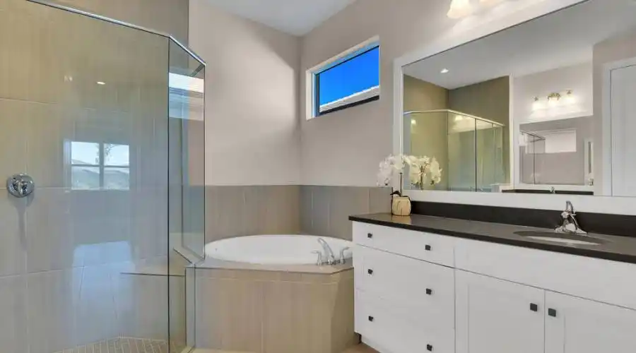 9094 Montserrat Drive, Naples, Florida 34114, United States, 4 Bedrooms Bedrooms, 7 Rooms Rooms,3 BathroomsBathrooms,Residential,For Sale,Azure at Hacienda Lakes,Montserrat,1202663