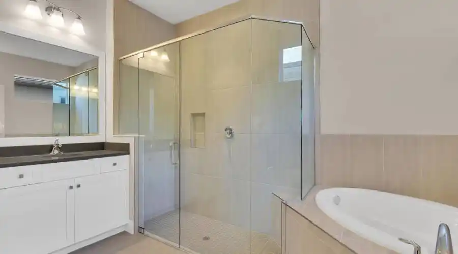 9094 Montserrat Drive, Naples, Florida 34114, United States, 4 Bedrooms Bedrooms, 7 Rooms Rooms,3 BathroomsBathrooms,Residential,For Sale,Azure at Hacienda Lakes,Montserrat,1202663