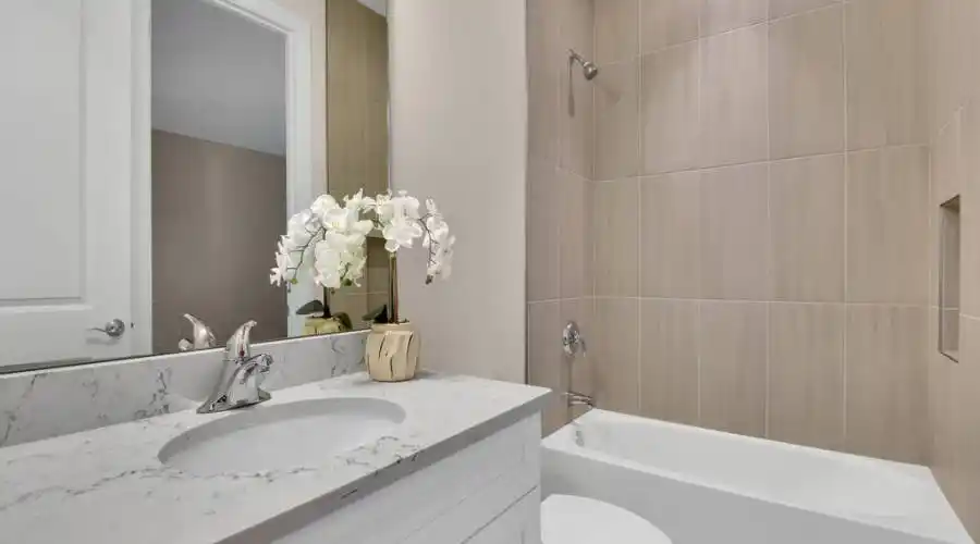 9094 Montserrat Drive, Naples, Florida 34114, United States, 4 Bedrooms Bedrooms, 7 Rooms Rooms,3 BathroomsBathrooms,Residential,For Sale,Azure at Hacienda Lakes,Montserrat,1202663