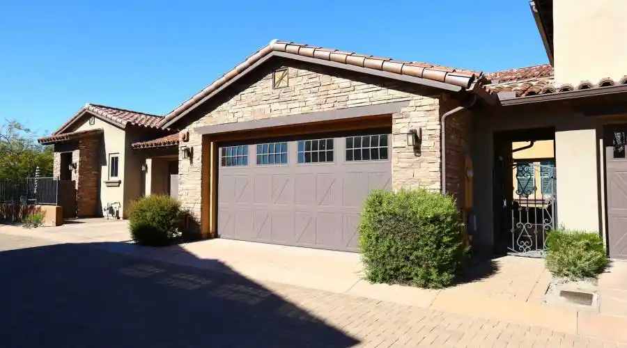 17762 N 93RD WAY, Scottsdale, Arizona 85255, United States, 2 Bedrooms Bedrooms, 2 Rooms Rooms,2 BathroomsBathrooms,Residential,For Sale,17762,1207095
