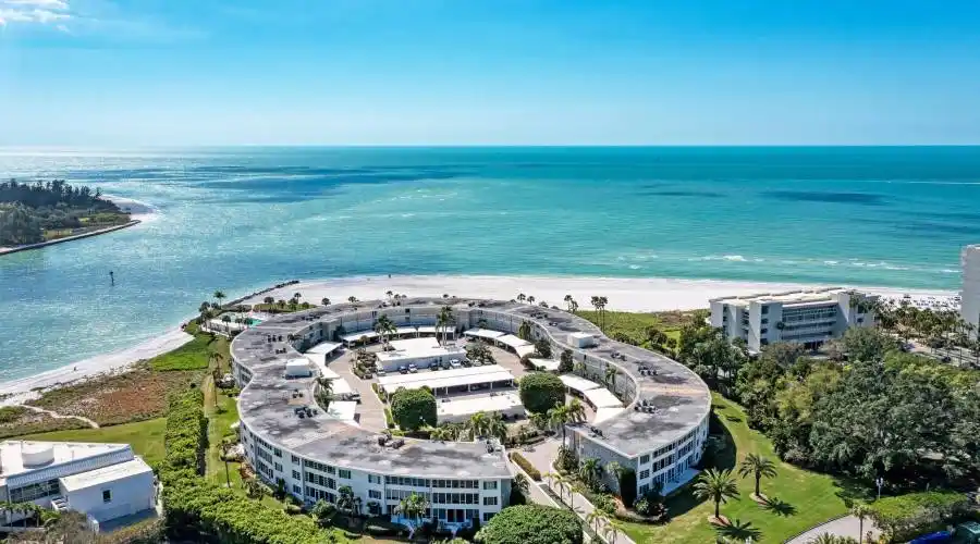 100 Sands Point Road, Longboat Key, Florida 34228, United States, 2 Bedrooms Bedrooms, 4 Rooms Rooms,1 BathroomBathrooms,Condo,For Sale,``,Sands Point Road,1224120