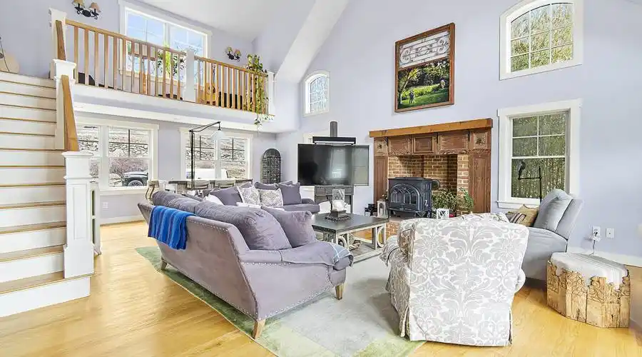 67 Hidden Village Rd, West Tisbury, Massachusetts, United States, 7 Bedrooms Bedrooms, ,5.5 BathroomsBathrooms,Residential,For Sale,67 Hidden Village Rd,1244725