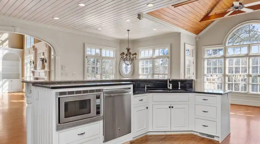 7712 harps mill RD, Raleigh, North Carolina 27615, United States, 6 Bedrooms Bedrooms, 16 Rooms Rooms,6 BathroomsBathrooms,Residential,For Sale,harps mill RD,1274847