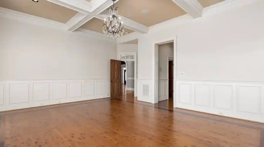 7712 harps mill RD, Raleigh, North Carolina 27615, United States, 6 Bedrooms Bedrooms, 16 Rooms Rooms,6 BathroomsBathrooms,Residential,For Sale,harps mill RD,1274847