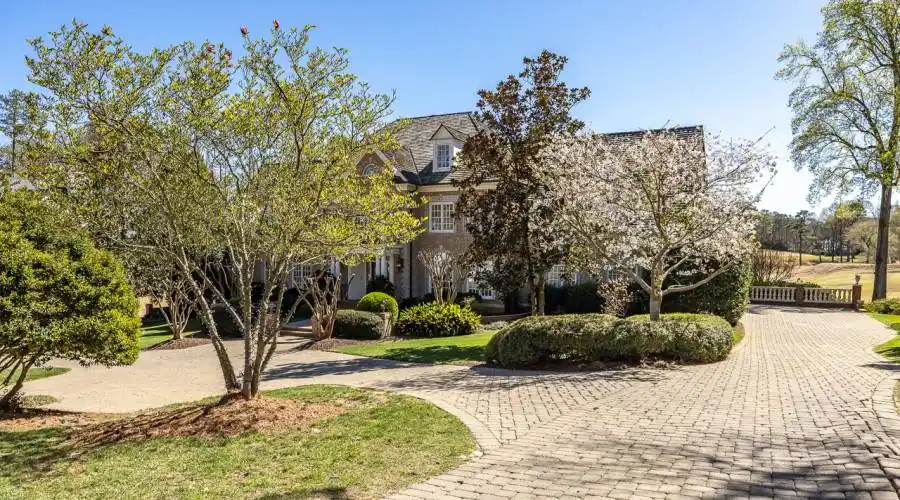 7712 harps mill RD, Raleigh, North Carolina 27615, United States, 6 Bedrooms Bedrooms, 16 Rooms Rooms,6 BathroomsBathrooms,Residential,For Sale,harps mill RD,1274847