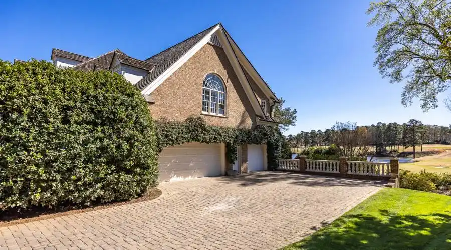 7712 harps mill RD, Raleigh, North Carolina 27615, United States, 6 Bedrooms Bedrooms, 16 Rooms Rooms,6 BathroomsBathrooms,Residential,For Sale,harps mill RD,1274847