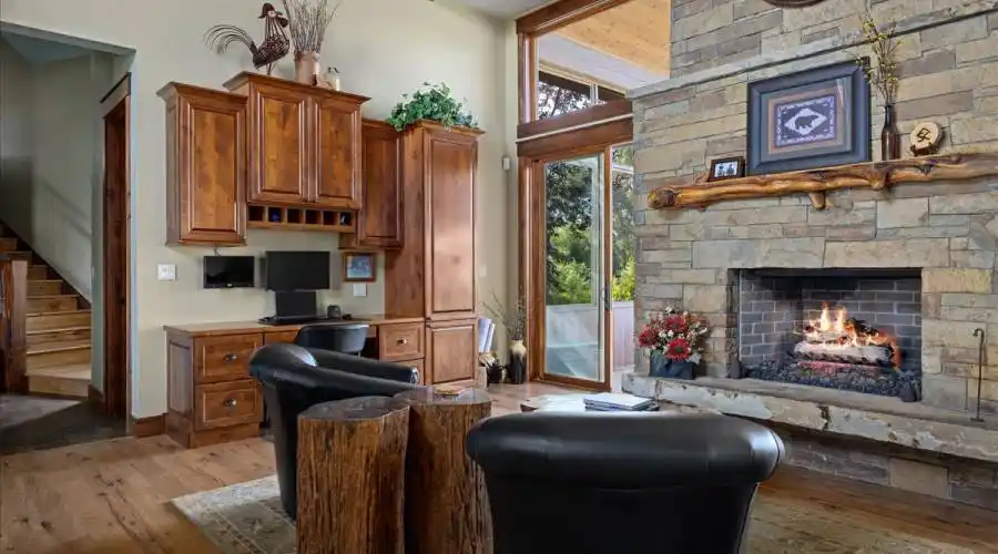 4250 Rockmoore RD, Jackson, Wyoming 83001, United States, 4 Bedrooms Bedrooms, 10 Rooms Rooms,4 BathroomsBathrooms,Residential,For Sale,Rockmoore RD,1276256