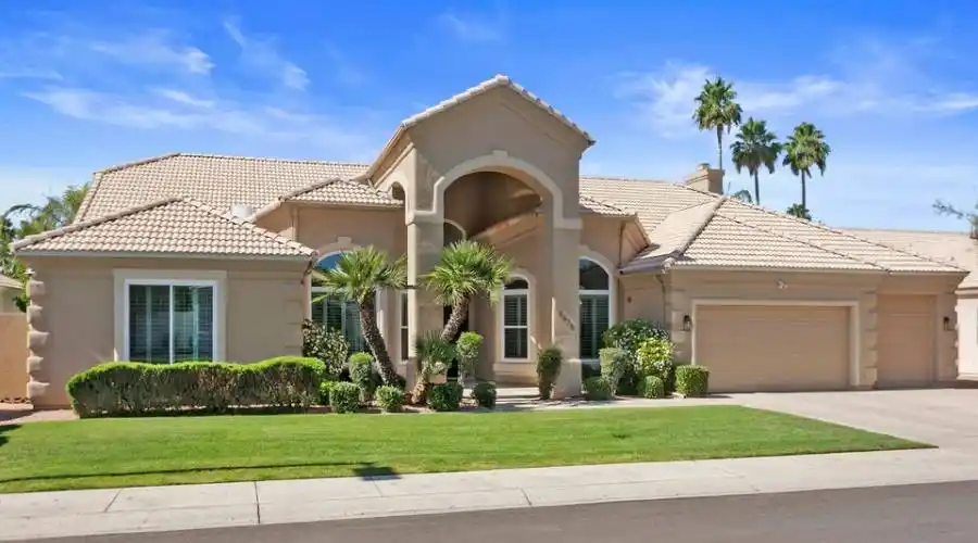 8625 E DAHLIA DR, Scottsdale, Arizona 85260, United States, 4 Bedrooms Bedrooms, ,3 BathroomsBathrooms,Residential,For Sale,1278374