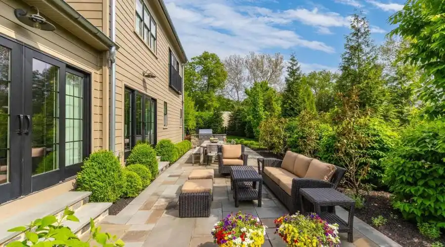 14 Valley View Rd, Philadelphia, Pennsylvania, 19118, United States, 6 Bedrooms Bedrooms, 12 Rooms Rooms,6 BathroomsBathrooms,Residential,For Sale,Valley View,1279143