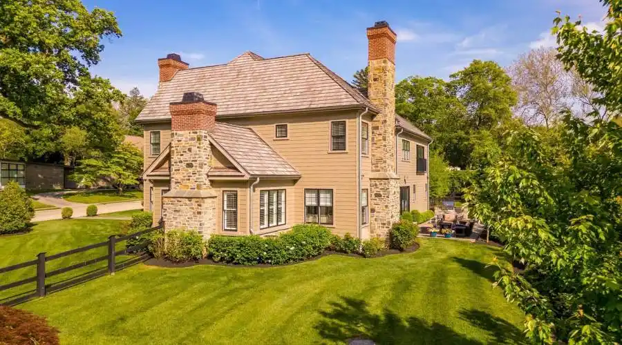14 Valley View Rd, Philadelphia, Pennsylvania, 19118, United States, 6 Bedrooms Bedrooms, 12 Rooms Rooms,6 BathroomsBathrooms,Residential,For Sale,Valley View,1279143