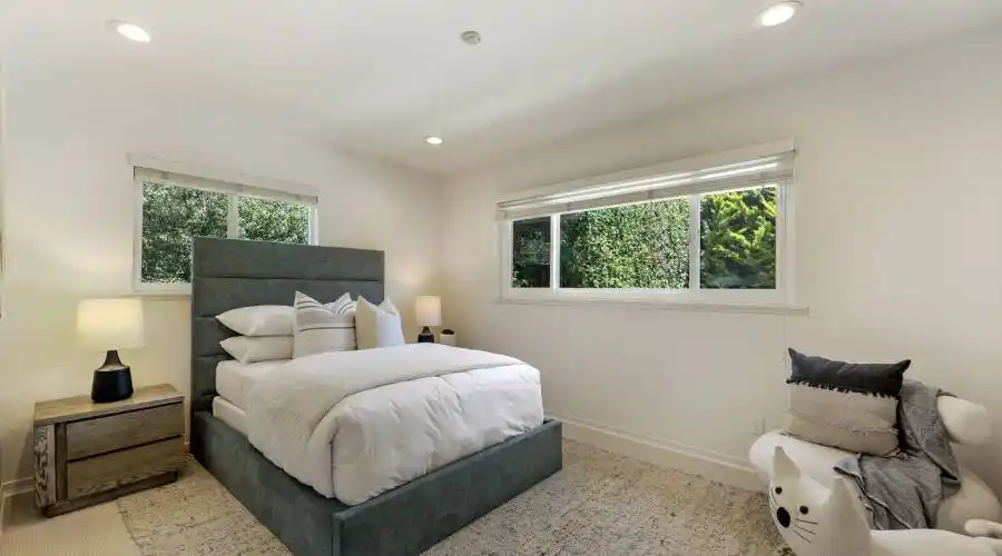 8 Felipa Ct, Tiburon, California 94920, United States, 6 Bedrooms Bedrooms, ,3.5 BathroomsBathrooms,Residential,For Sale,8 Felipa Ct,1280881